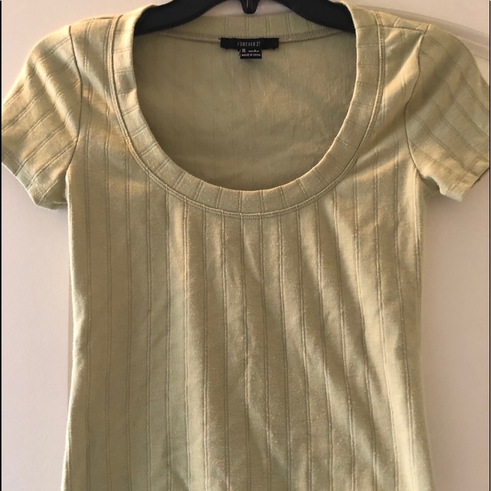 FOREVER 21 RIBBED SCOOP NECK CROP TOP